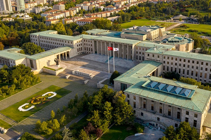 TBMM&rsquo;de yoğun g&uuml;ndem... &Ccedil;ocuk su&ccedil;larına ilişkin d&uuml;zenlemeler Genel Kurul'da g&ouml;r&uuml;ş&uuml;lecek