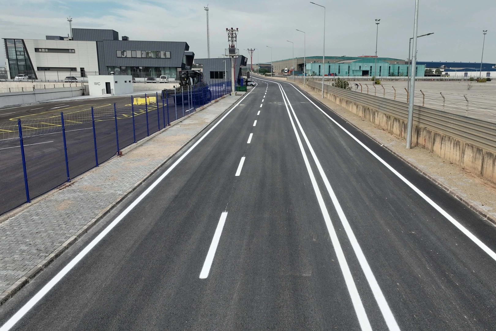 Kocaeli Railport’ta asfalt ve yol çizgileri tamamlandı