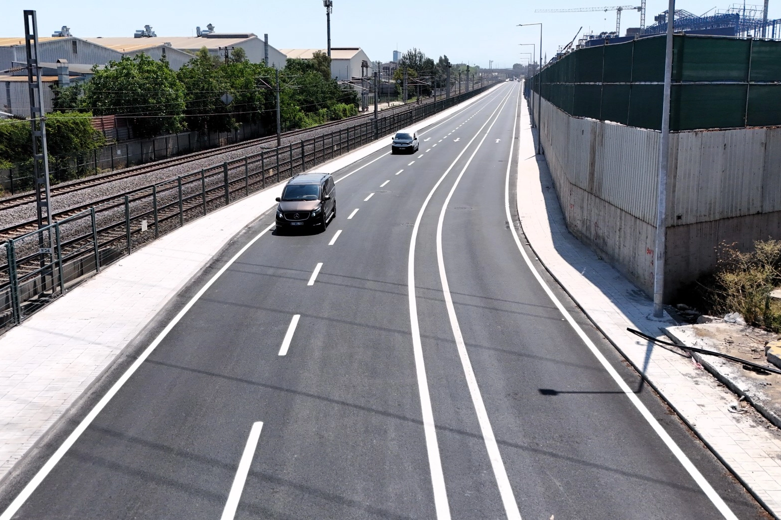 Kocaeli Darıca&rsquo;ya B&uuml;y&uuml;kşehir'den modern ulaşım yatırımı