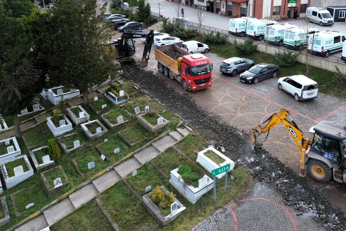 Kocaeli Kent Mezarlığı&rsquo;nda su sorununa kalıcı &ccedil;&ouml;z&uuml;m