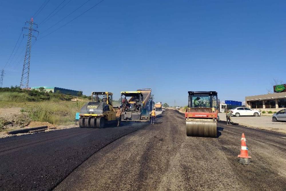 Gebze Pelitli Yolu Caddesine asfalt