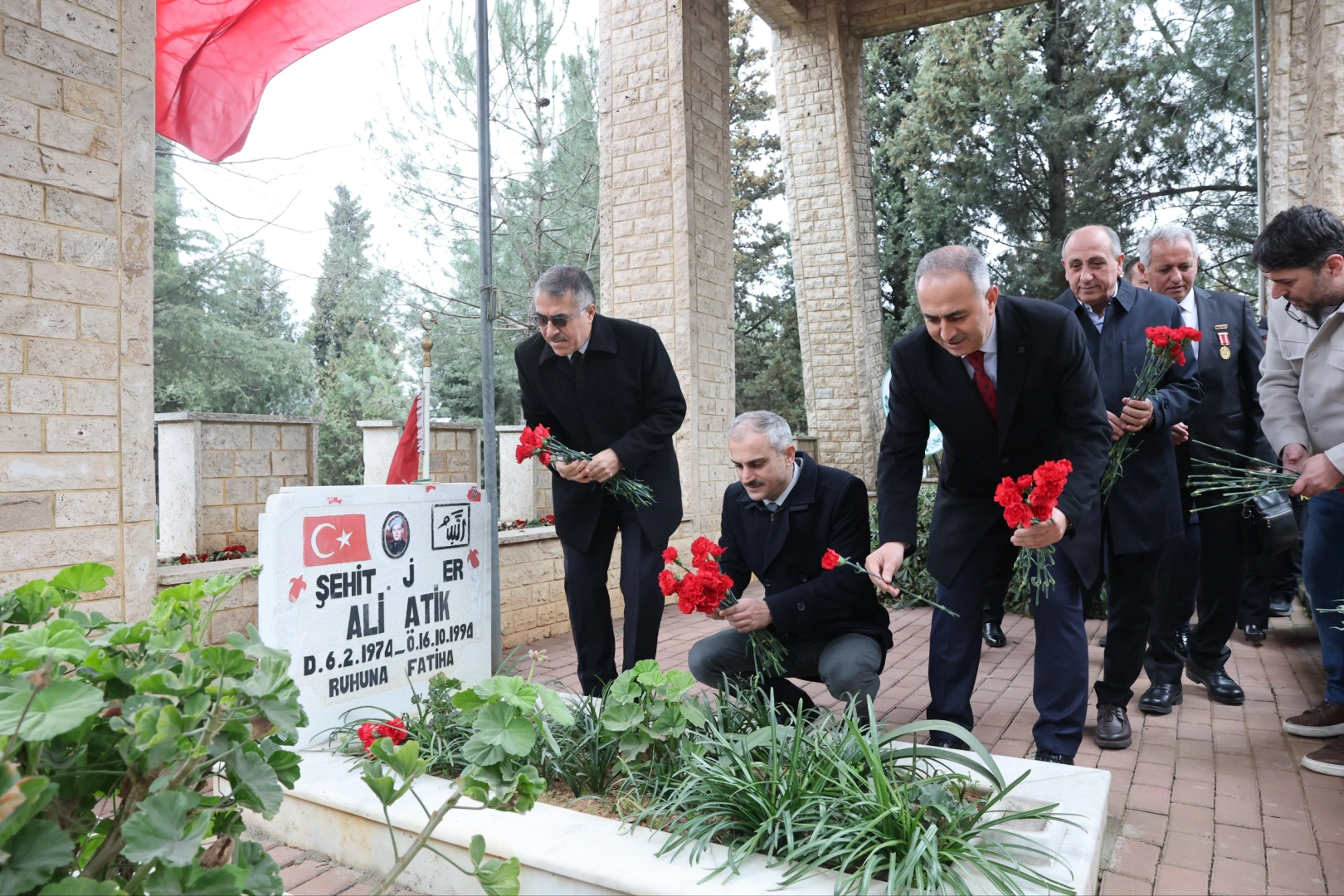 &Ccedil;ayırova&rsquo;da &Ccedil;anakkale Şehitleri dualarla anıldı