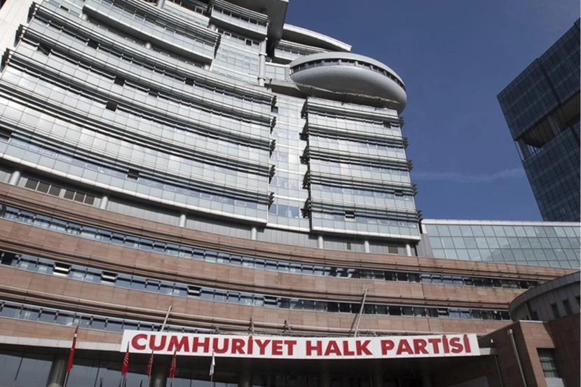 CHP kurultay davasında &ccedil;arpıcı karar! O kurultay 'mutlak butlan' sayıldı, y&ouml;netim i&ccedil;in tedbir kararı