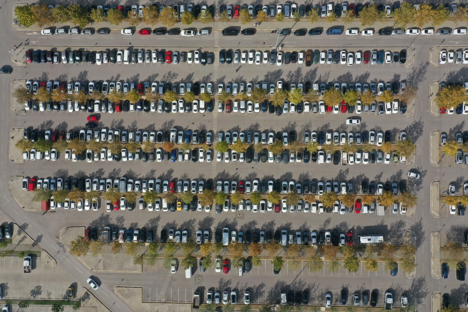 Kocaeli'deki otoparklara s&uuml;re ve &uuml;cret ayarı