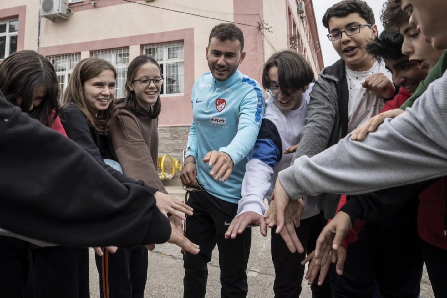 MEB'den beden eğitimi alanındaki milli sporcular i&ccedil;in 16 kontenjan