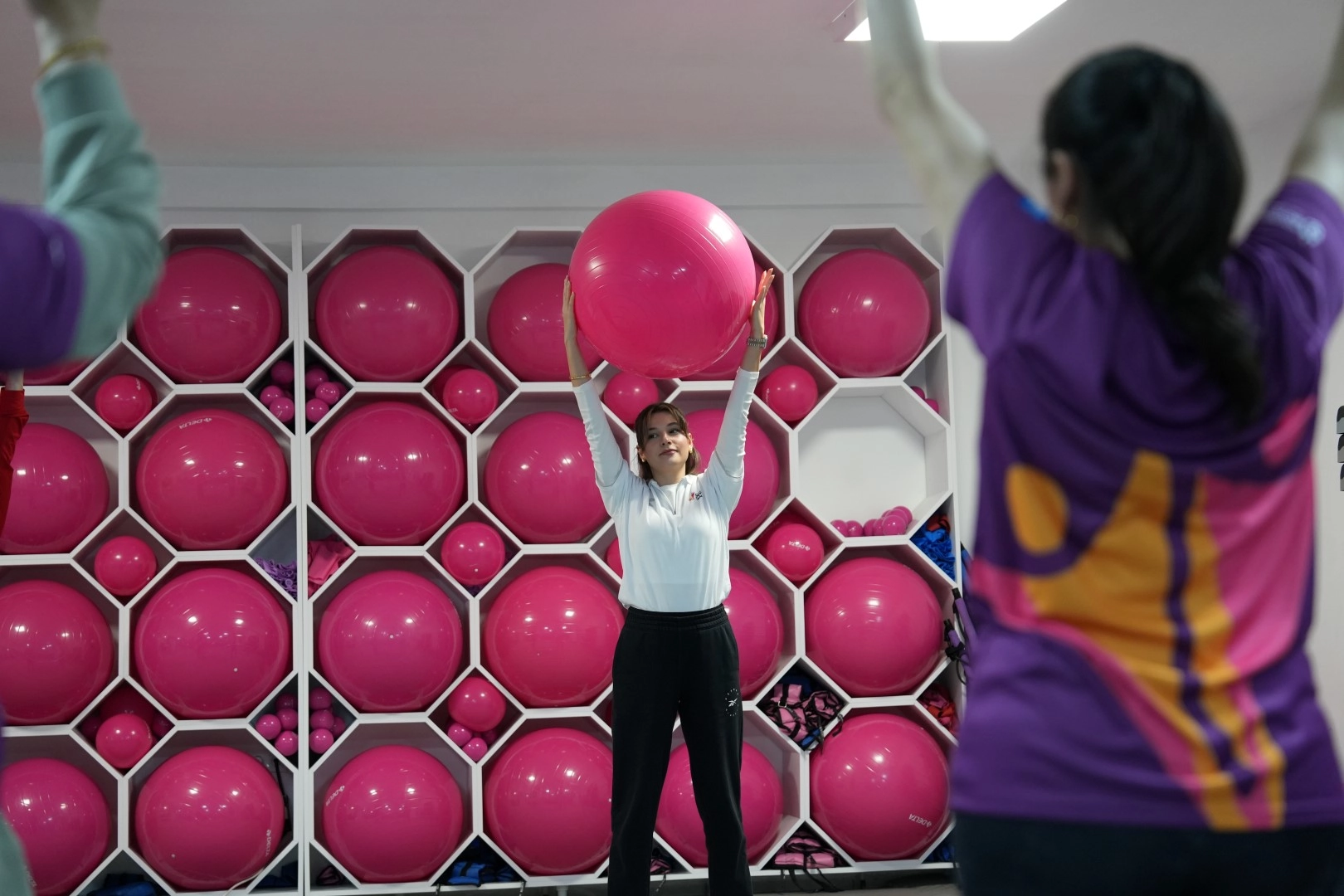 Kocaeli&rsquo;de 'Anne Şehir Projesi' kadınlara g&uuml;&ccedil; katıyor