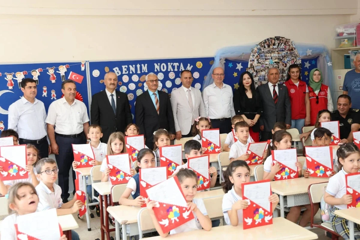 Başkan Büyükgöz karne törenine katıldı