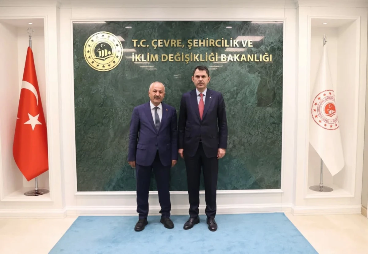 Başkan Büyükgöz’den Bakan Kurum’a Ziyaret