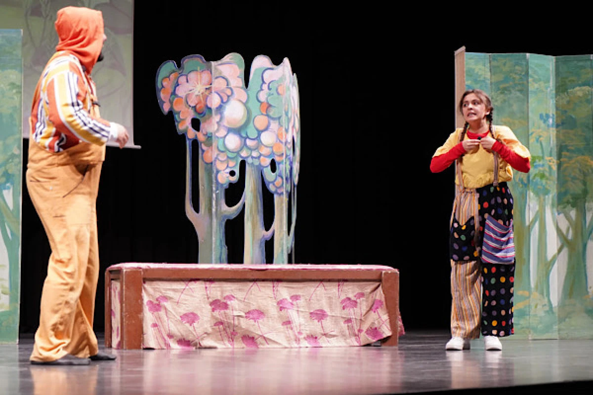 &Ccedil;ayırova&rsquo;da &Ccedil;ocukların Tatil Keyfi: Tiyatroyla Eğlence ve &Ouml;ğrenme Bir Arada!