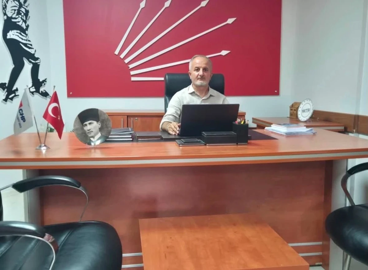CHP Gebze İl&ccedil;e Başkanı Y&uuml;cel Tutan;Makamlar Ge&ccedil;ici, Kurumsal İlkeler Baki
