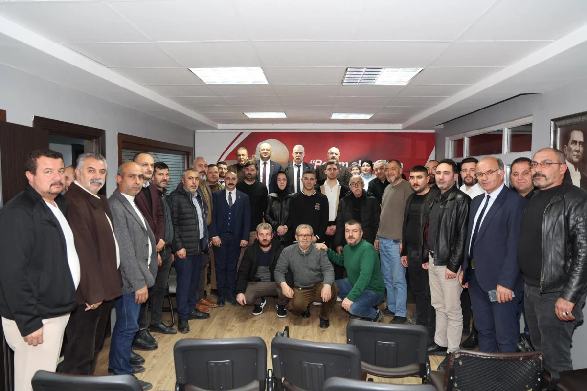 Cumhur İttifakı&rsquo;nda Gebze &Ccedil;ıkartması: Başkan B&uuml;y&uuml;kg&ouml;z&rsquo;den MHP&rsquo;ye Anlamlı Ziyaret