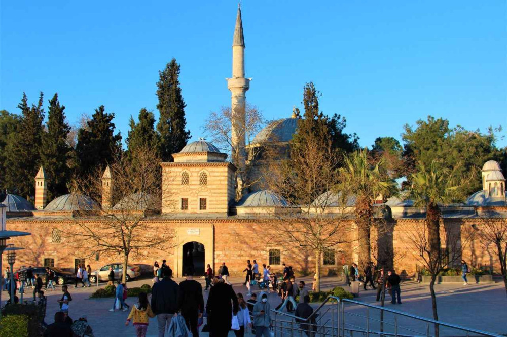 Diyanet İşleri Başkanlığının açıkladığı namaz vakitlerine göre Kocaeli ve ilçelerinde Kurban Bayramı namazı hangi gün saat kaçta kılınacak?