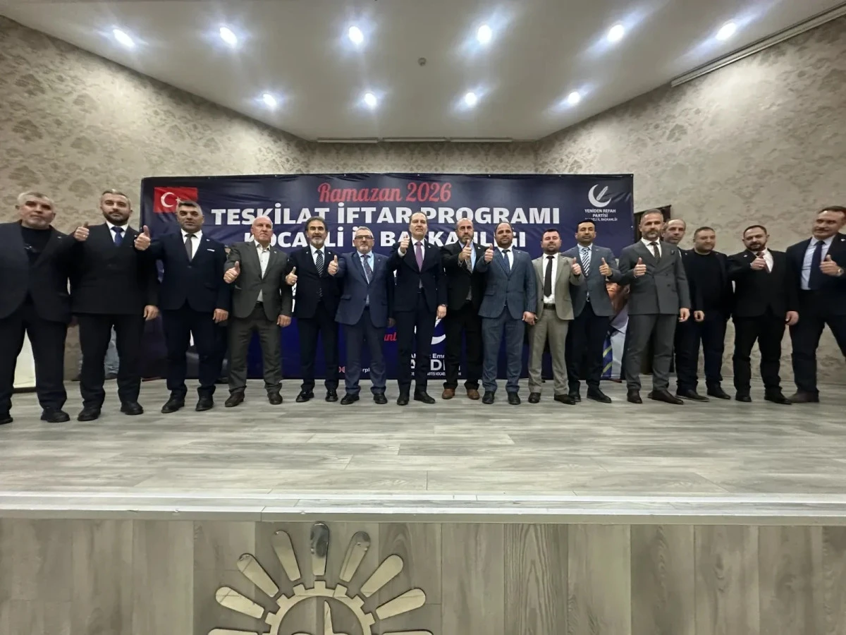 Fatih Erbakan Kocaeli&rsquo;den Uyardı: "Asıl Hedef T&uuml;rkiye&rsquo;dir!"