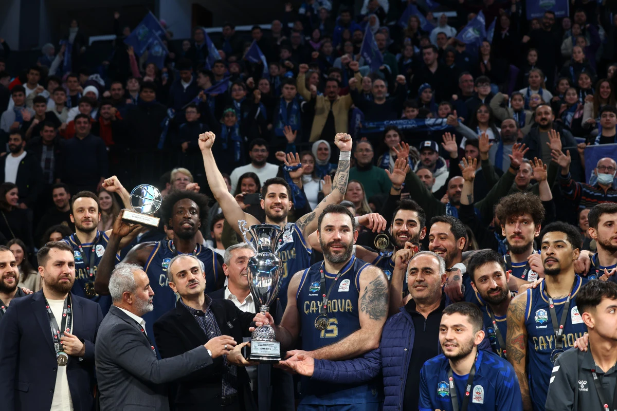 Federasyon Kupası &Ccedil;ayırova&rsquo;nın