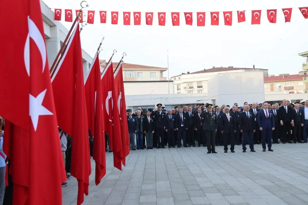 Gebze Atasını Saygıyla Andı