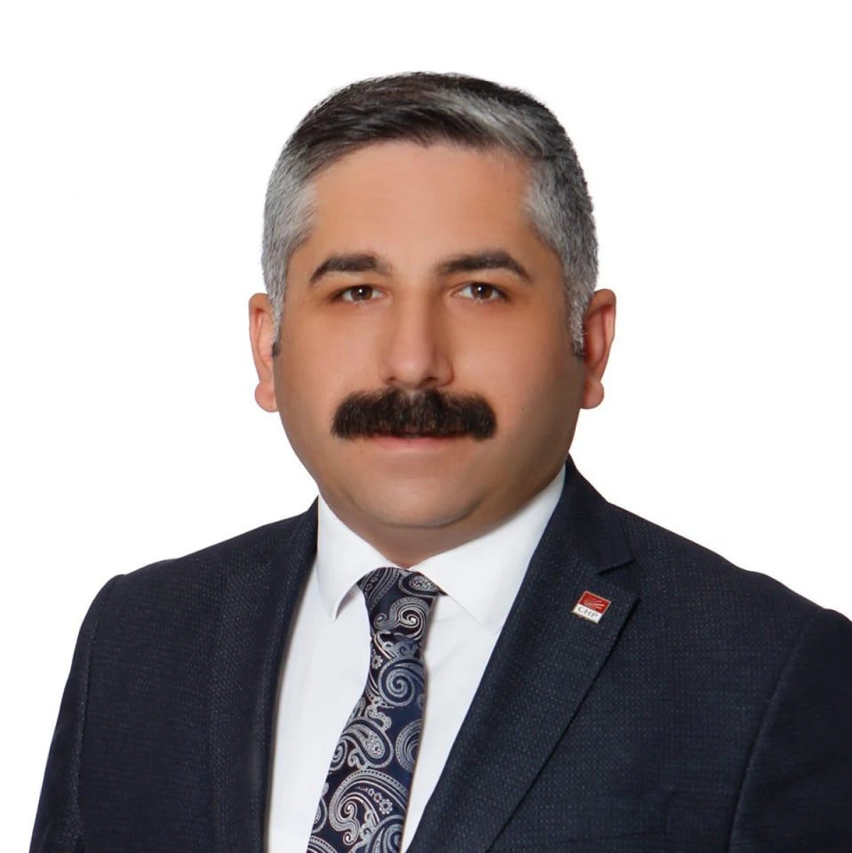 GEBZE CHP&rsquo;DE ŞOK İSTİFA! İL&Ccedil;E BAŞKANI G&Ouml;KHAN ORHAN VE Y&Ouml;NETİMİ YENİ PARTİ&rsquo;YE GE&Ccedil;Tİ