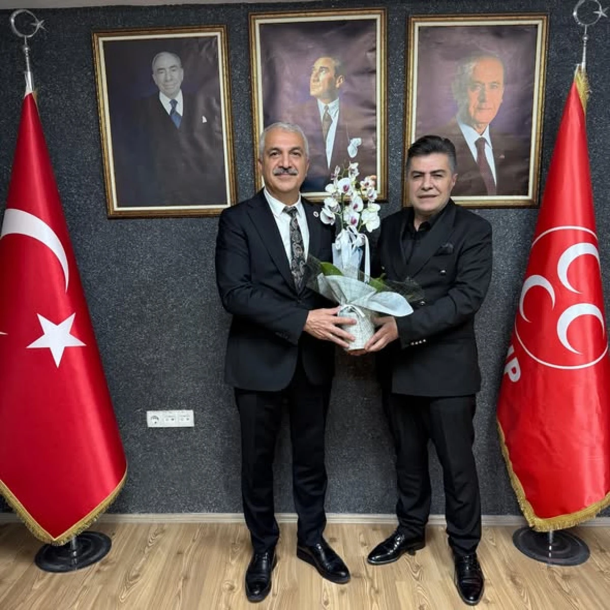 Gebze Ticaret Odası&rsquo;ndan MHP Gebze İl&ccedil;e Başkanlığı&rsquo;na Hayırlı Olsun Ziyareti