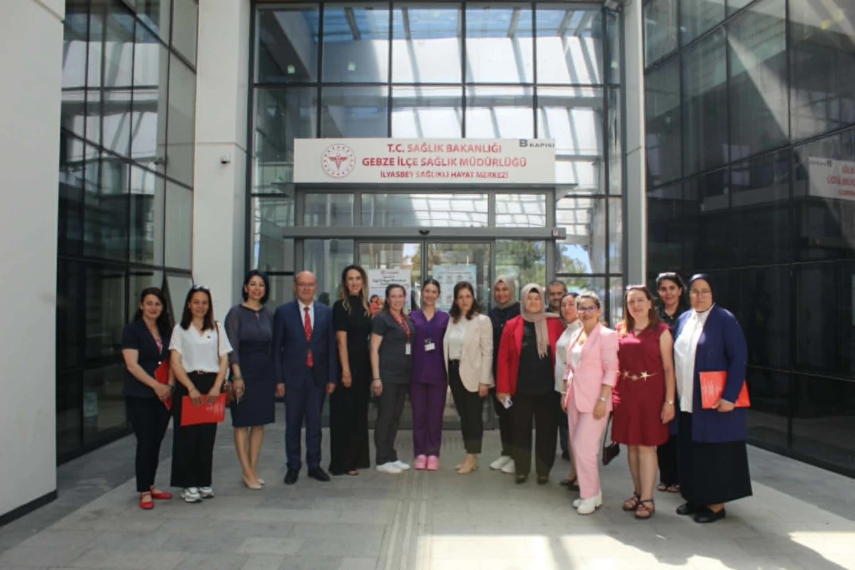 Gebze'de Annelerle Sağlıklı Hayat Merkezlerini Keşfediyoruz Toplantısı Ger&ccedil;ekleşti