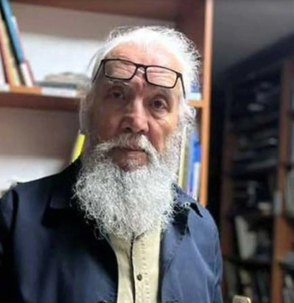 Gebze&rsquo;de Basına &Ccedil;irkin Saldırı: Duayen Gazeteci Adnan &Uuml;ner Darp Edildi!