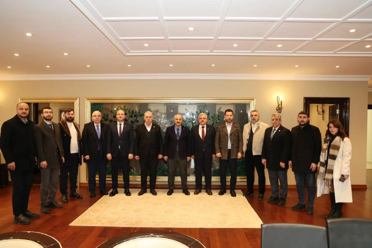 Gebze&rsquo;de İstişare Vurgusu: MHP Kocaeli İl Başkanı Tuncay Batı&rsquo;dan Başkan B&uuml;y&uuml;kg&ouml;z&rsquo;e Ziyaret