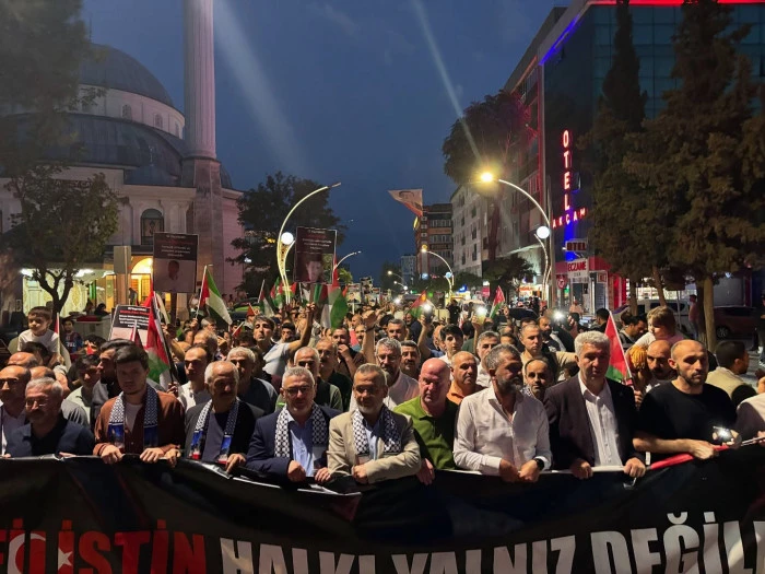 Gebzelilerden Gazze’ye destek yürüyüşü