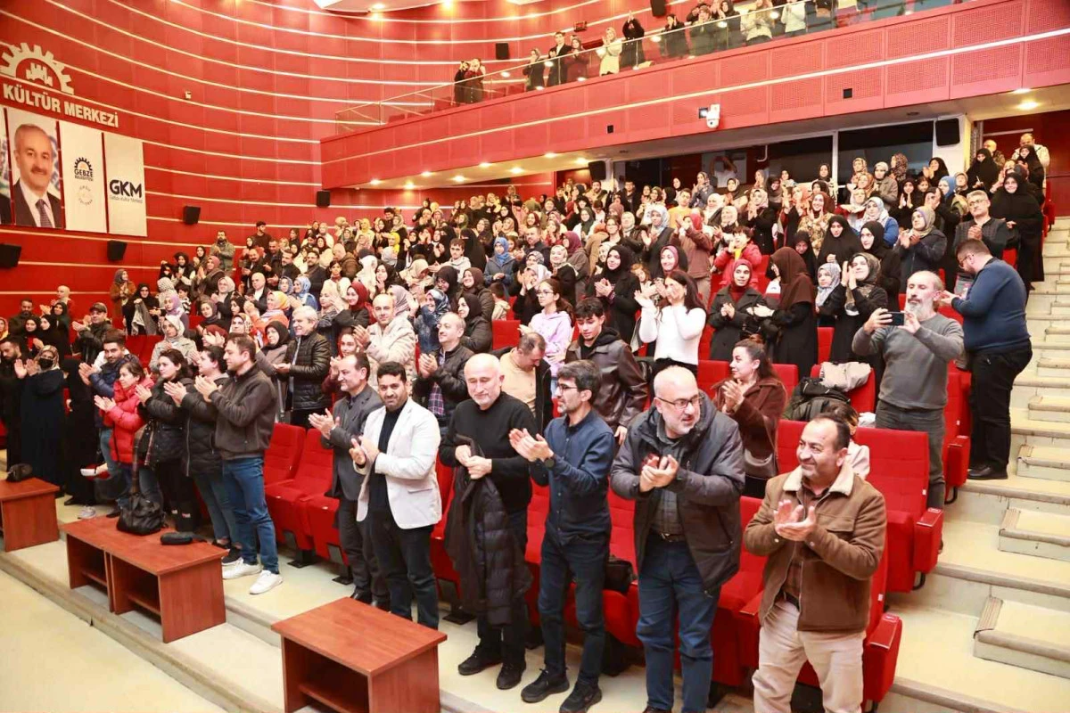 GKM&rsquo;de &ldquo;Gazze&rsquo;nin Kadınları&rdquo; Ayakta Alkışlandı