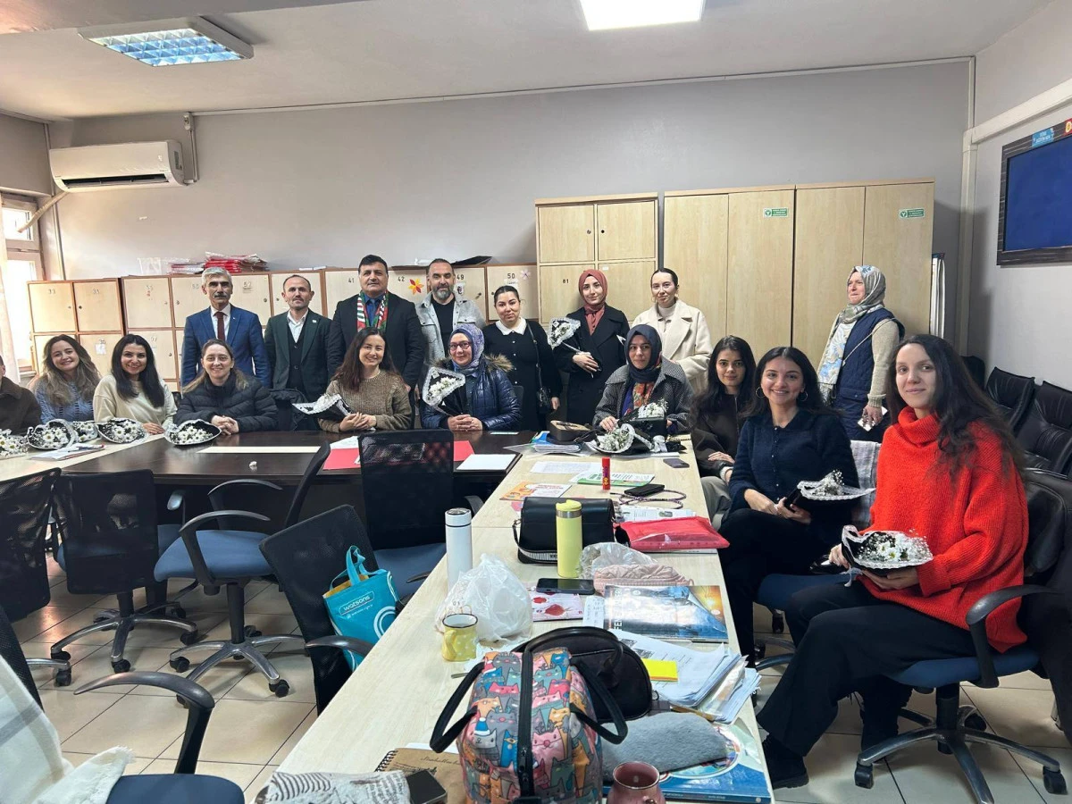 Kocaeli Keşaplılar Derneği&rsquo;nden Anlamlı Ziyaret: Hem Kutladılar Hem Andılar