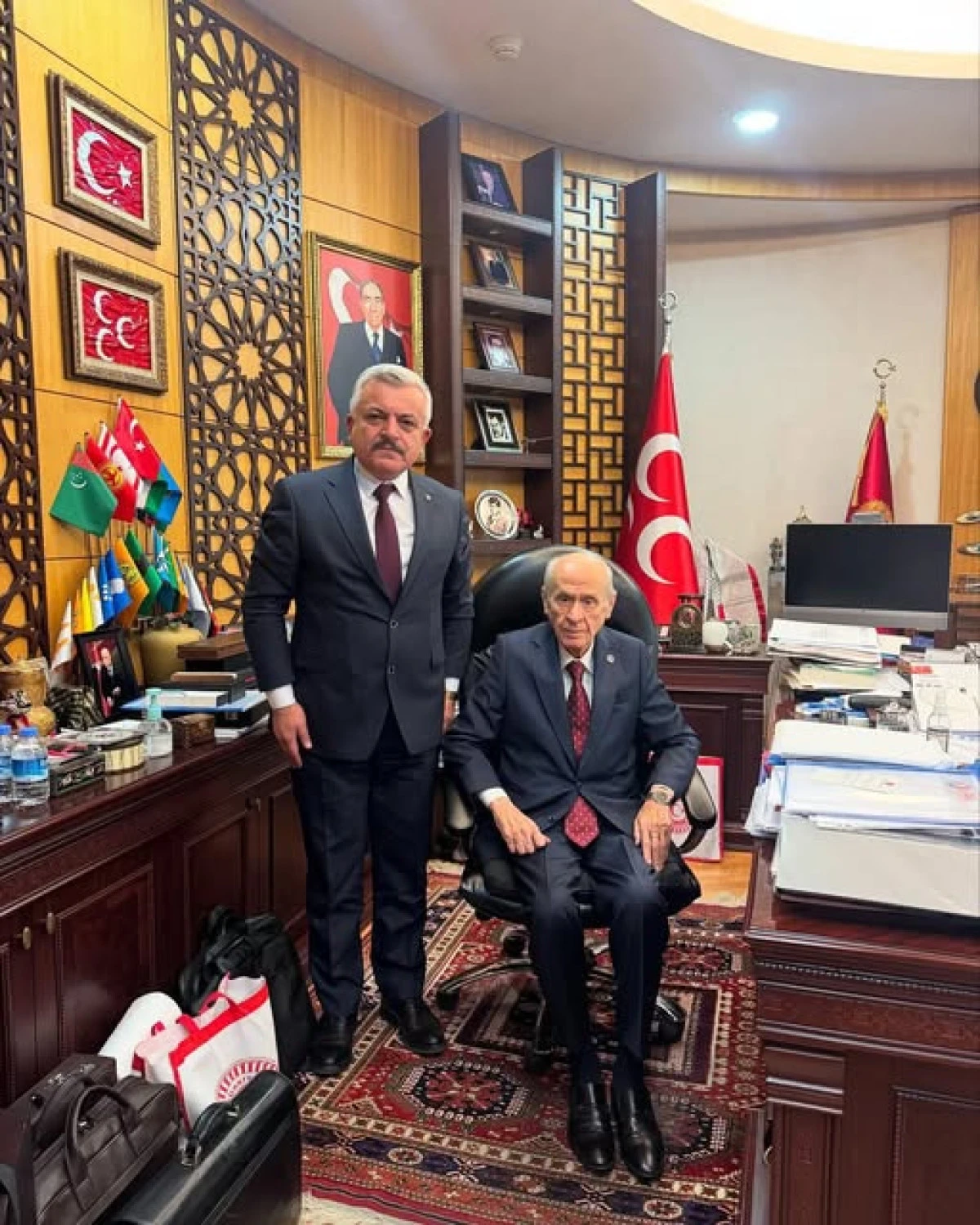 MHP Kocaeli&rsquo;de Şok İstifa: Tuncay Batı G&ouml;revini Bıraktı!