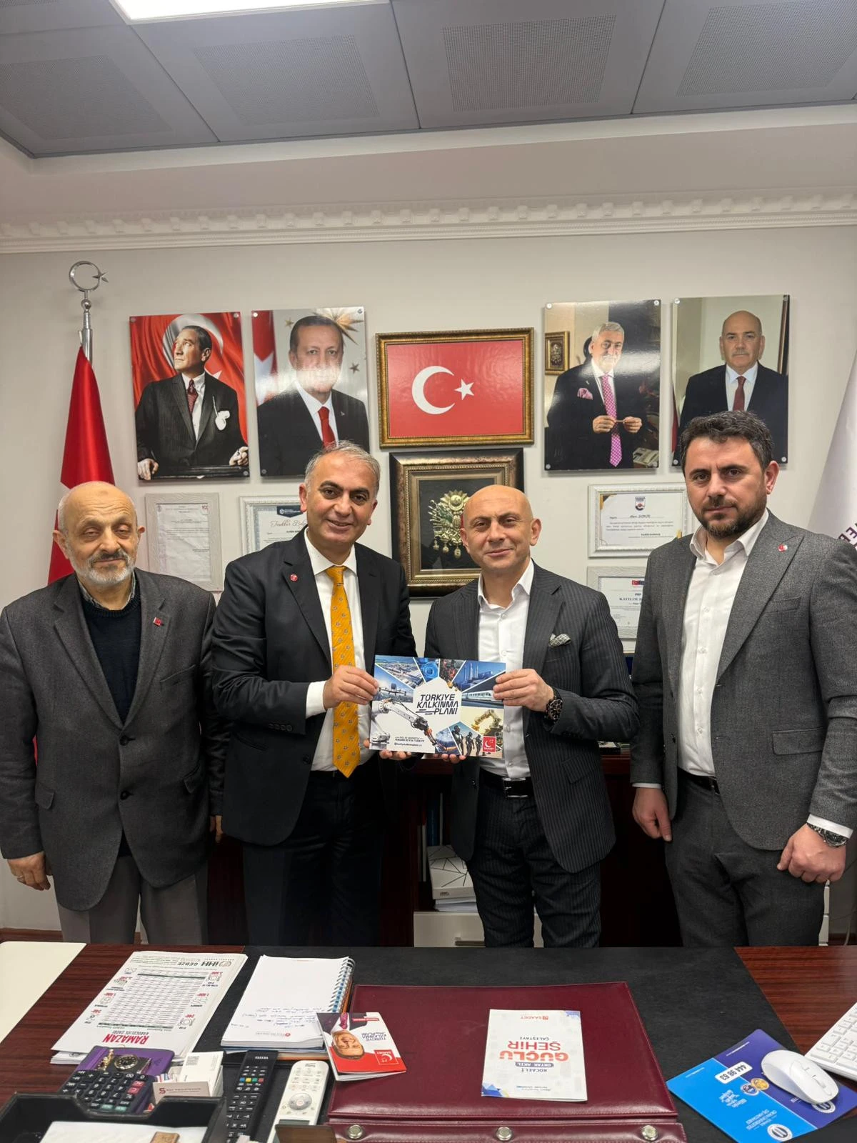 Saadet Partisi&rsquo;nden Gebze Esnaf Odası&rsquo;na Ziyaret: "Esnaf G&uuml;&ccedil;lenmeden T&uuml;rkiye Kalkınamaz"