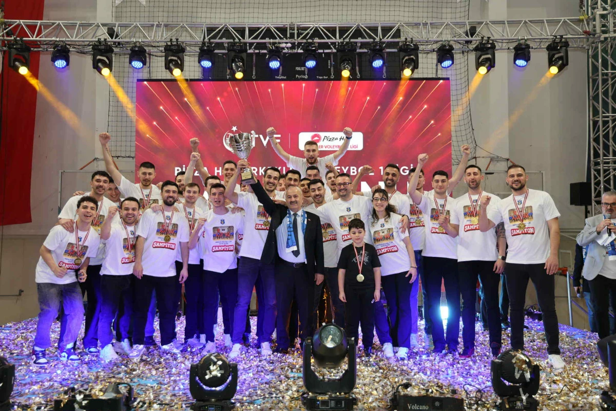 Şampiyon Takım, Şampiyon Oyuncularını Bırakmadı