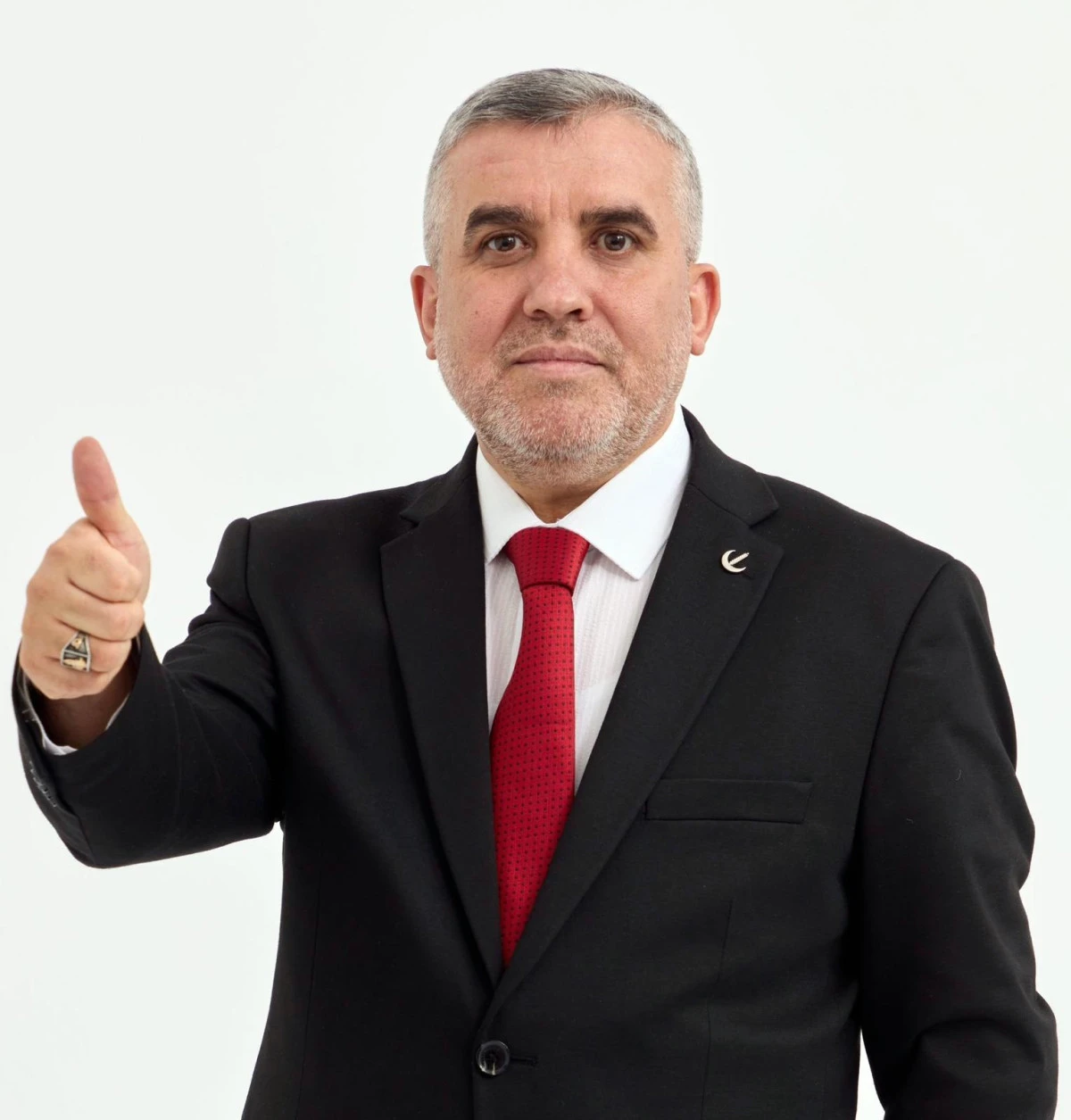 Yaşar Birgül 21 Ekim Dünya Gazeteciler Gününü Kutladı! Gazetecilik, Şerefli ve Onurlu Bir Meslektir