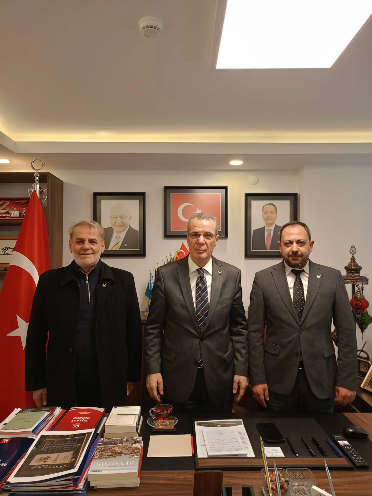 Yeniden Refah Darıca&rsquo;dan Ankara &Ccedil;ıkarması: Genel Başkan Erbakan&rsquo;dan Darıca&rsquo;ya Ziyaret S&ouml;z&uuml;!