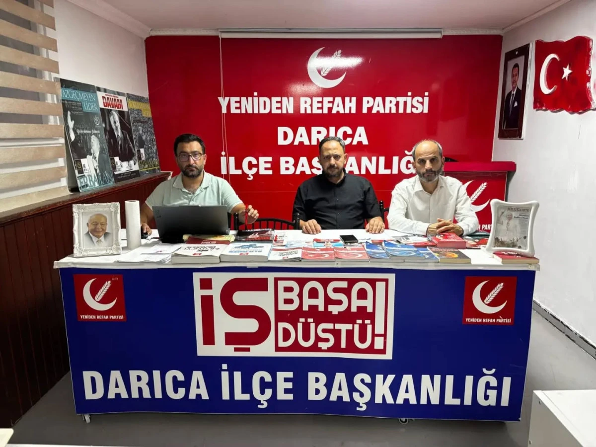 YENİDEN REFAH'TAN DARICA BELEDİYESİ'NE VE ALTYAPI ŞİRKETLERİNE TEPKİ: "HASTANE YOLUNDA İHMAL KABUL EDİLEMEZ!"